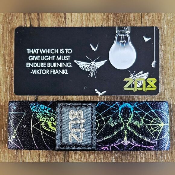 ZOX "THROUGH THE DARKNESS" #1918 NEW COLLECTIBLE SOLD OUT MEDIUM WRISTBAND - Picture 3 of 4